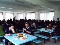 ��ͬ�r(sh��)�ݼ{500���ò͵����͏d