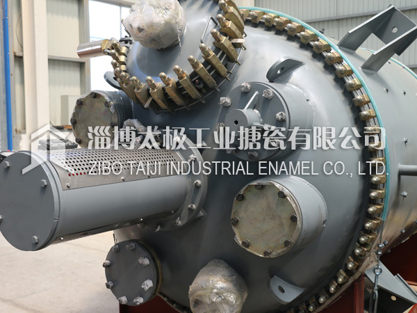 搪玻璃反應釜設備的玻璃層的形成和結構