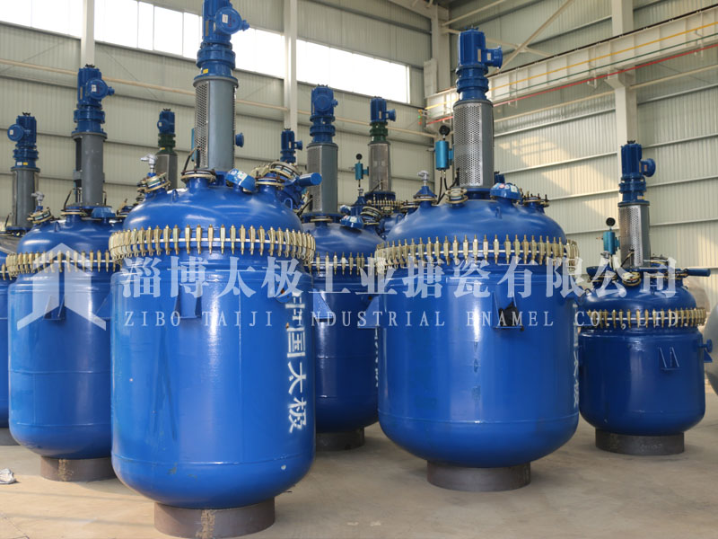 搪瓷反應(yīng)罐運(yùn)輸和儲(chǔ)存中的注意事項(xiàng)