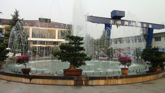 太極新建搪玻璃反應(yīng)釜搪瓷設(shè)備噴漆房項(xiàng)目