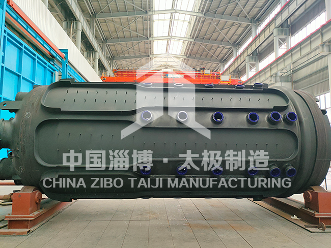 行業(yè)極限挑戰(zhàn)！這款非標(biāo)搪玻璃反應(yīng)釜?jiǎng)?chuàng)兩項(xiàng) “最難” 紀(jì)錄